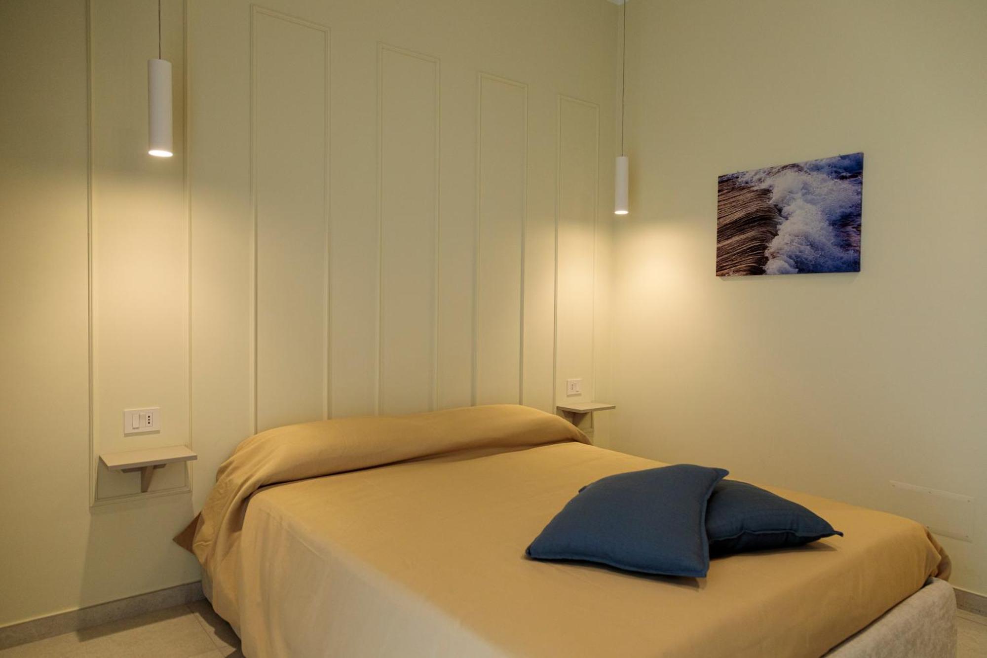 Domus Vivian Hotel Montecorvino Pugliano Luaran gambar